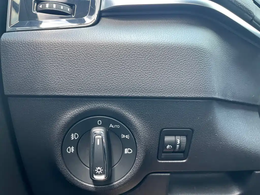 Korok 2022 TSI280 Luxury Edition купить на сайте DeffCars