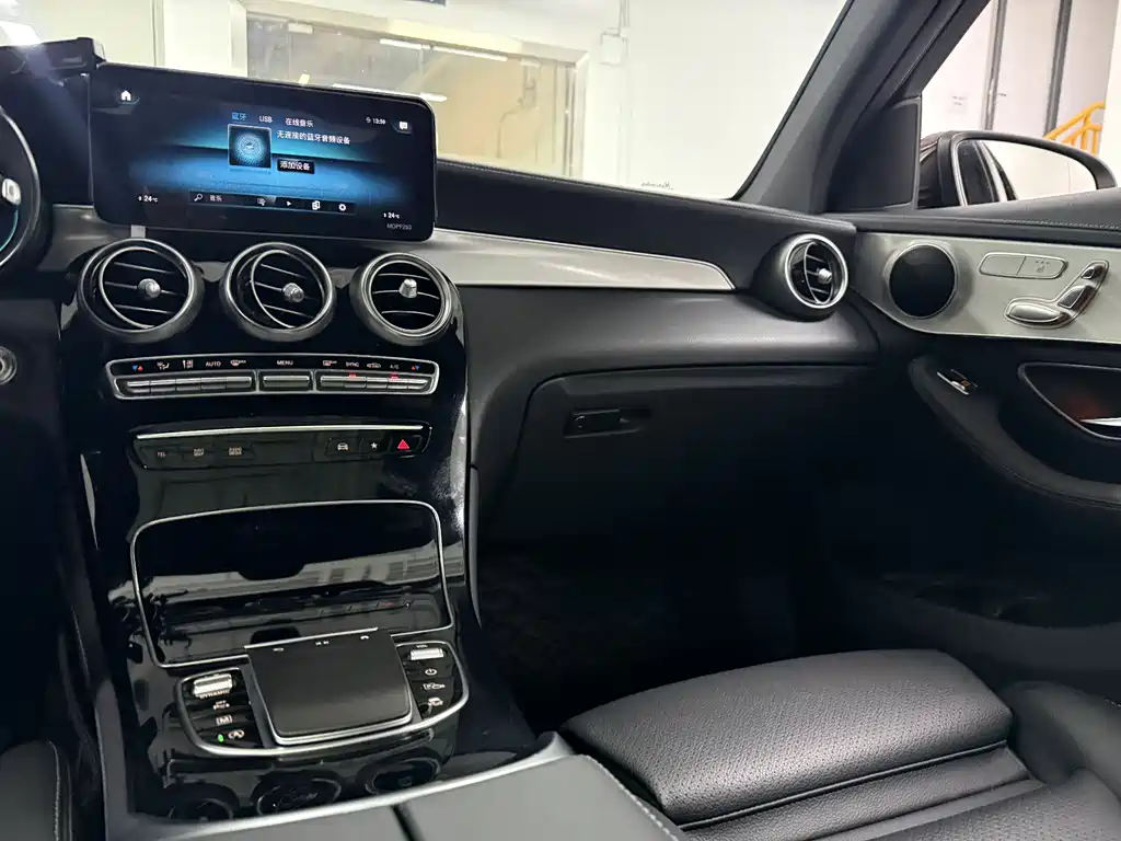Mercedes-Benz GLC 2021 GLC 260 L 4MATIC Dynamic купить на сайте DeffCars