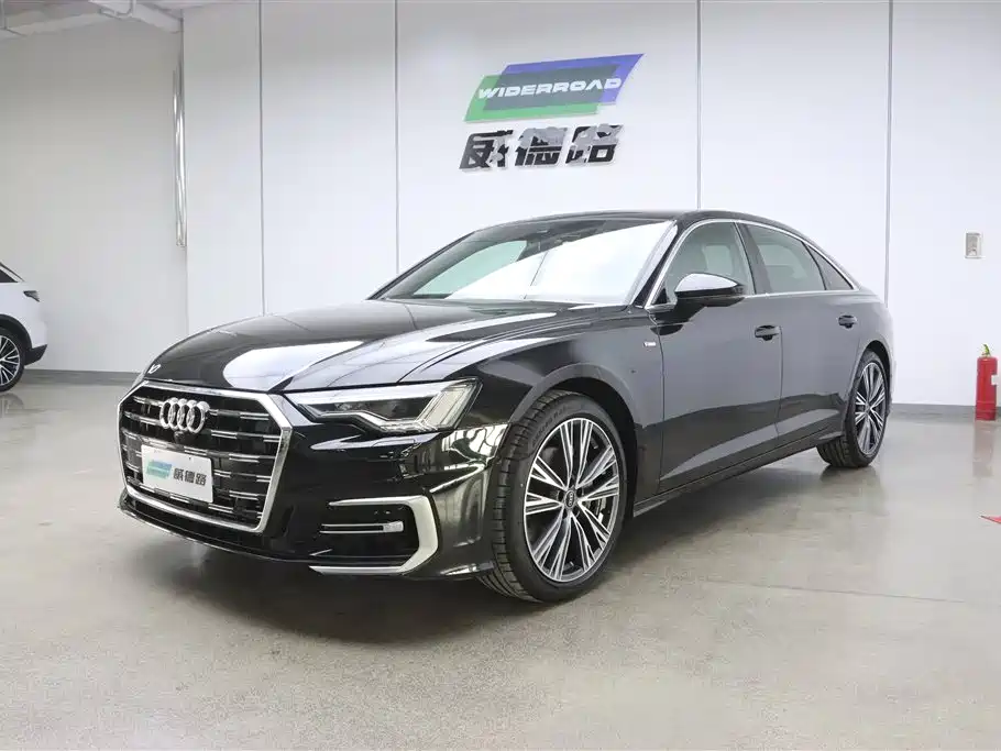 Audi A6L 2024 45 TFSI Premium Dynamic Model купить на сайте DeffCars