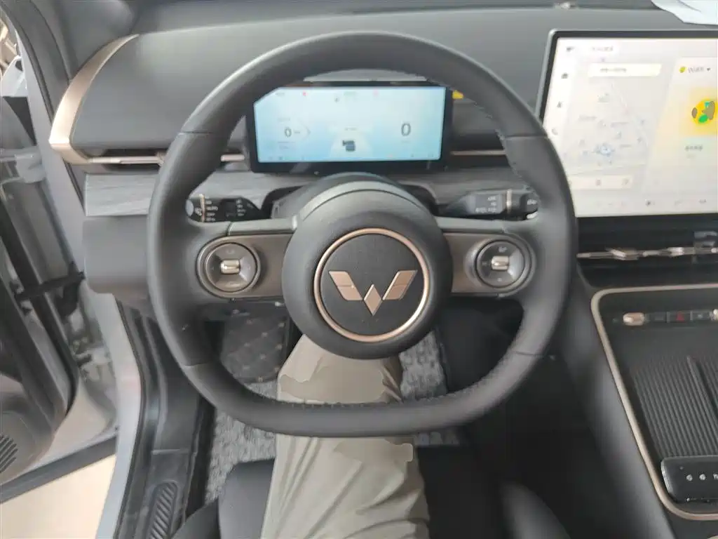 Wuling Starlight S 2024 model 130km pilot model купить на сайте DeffCars