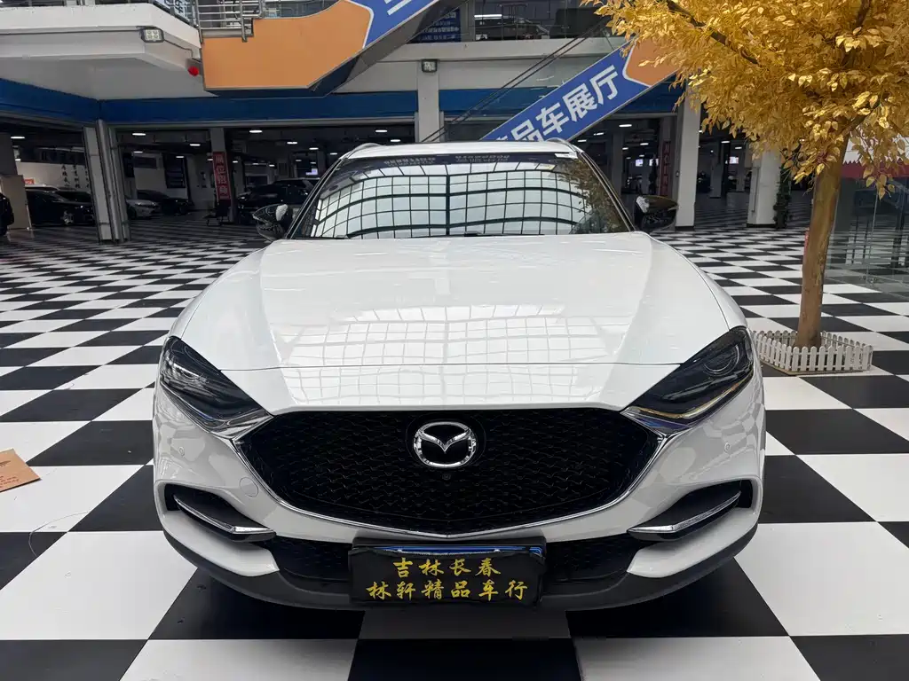 Mazda CX-4 2021 2.0L automatic two-wheel drive Blue Sky Premium Edition купить на сайте DeffCars