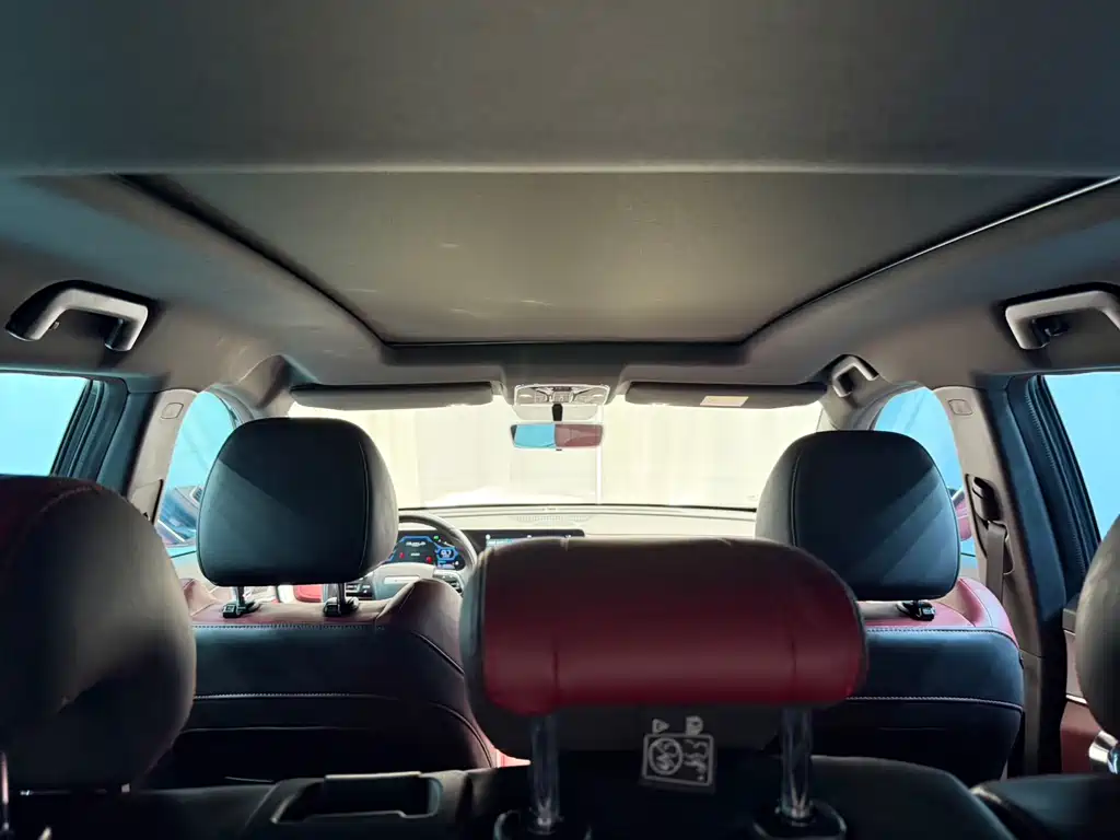 Jietu X70 PLUS 2022 model 1.5T CVT mountain 7 seats купить на сайте DeffCars