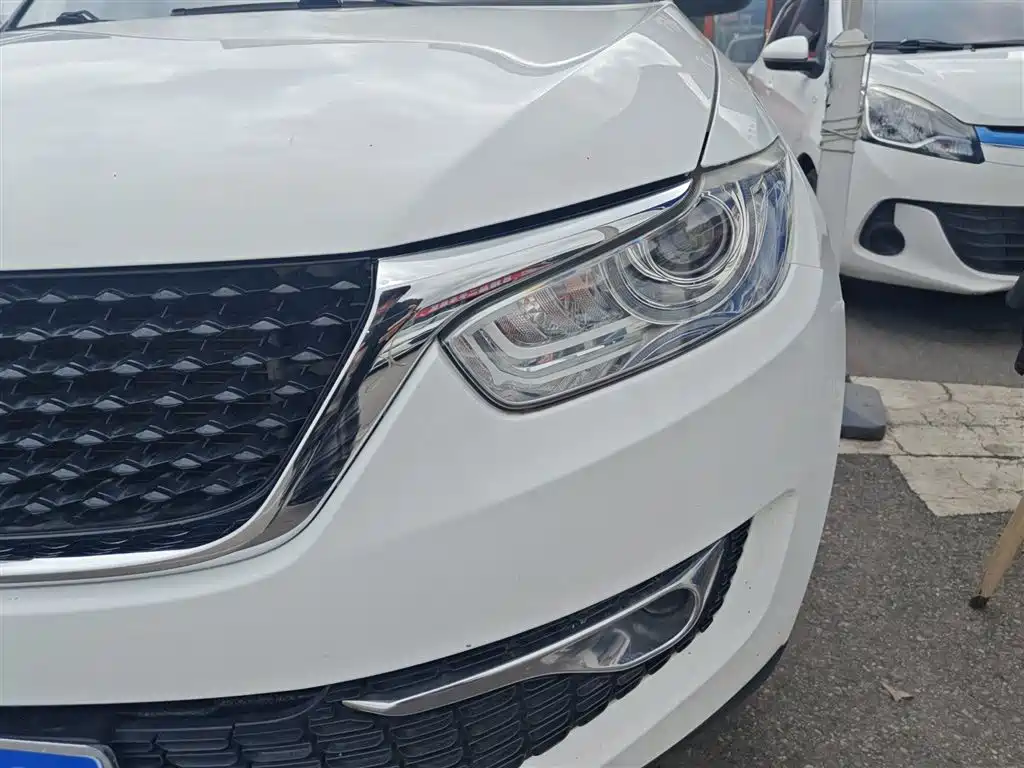 Kaiyi X3 2019 1.5L Manual Zhiyao Edition купить на сайте DeffCars
