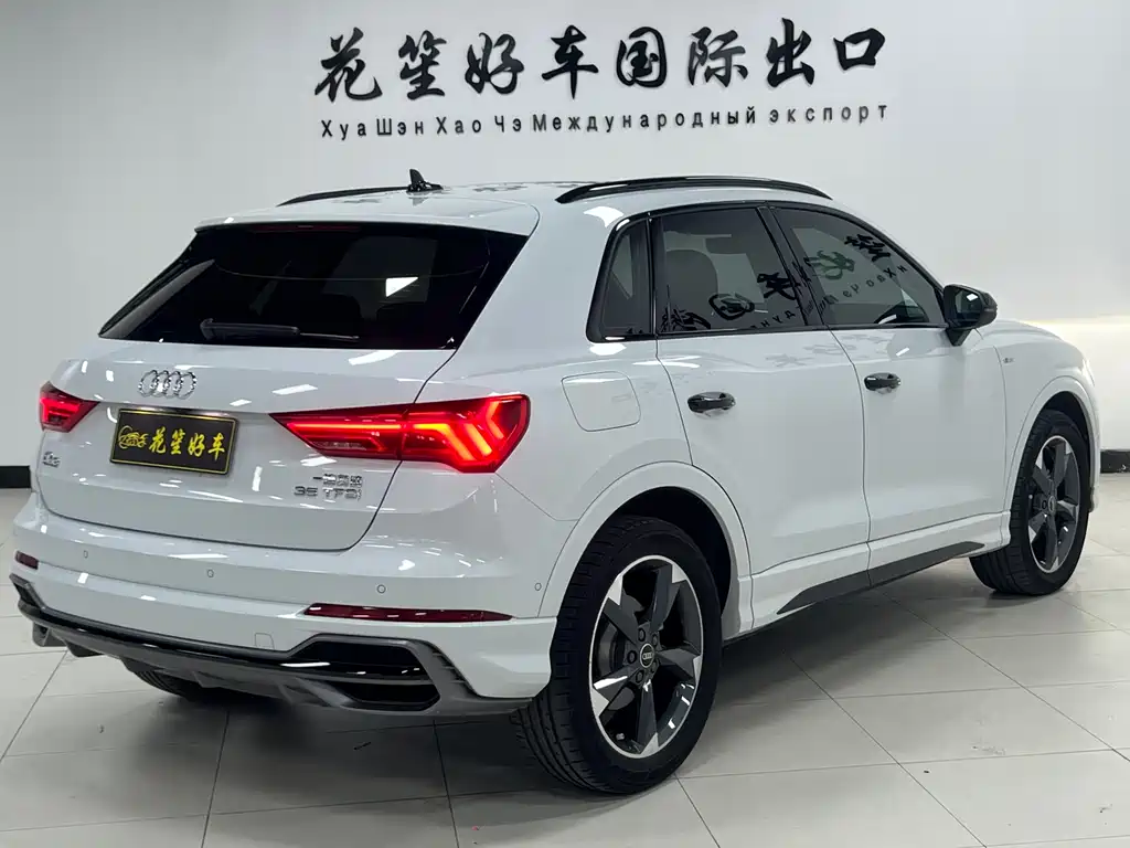 Audi Q3 2022 35 TFSI Fashionable and Dynamic купить на сайте DeffCars