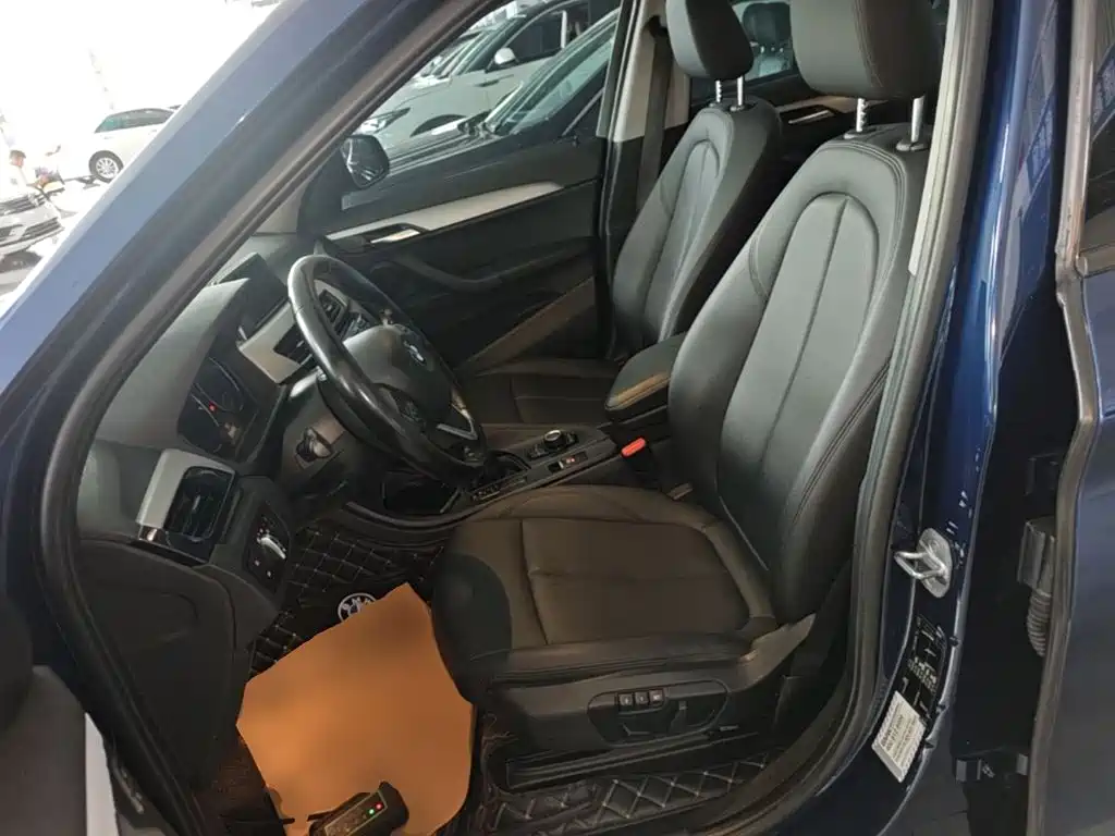 BMW X1 2019款 sDrive18Li 时尚型 купить на сайте DeffCars