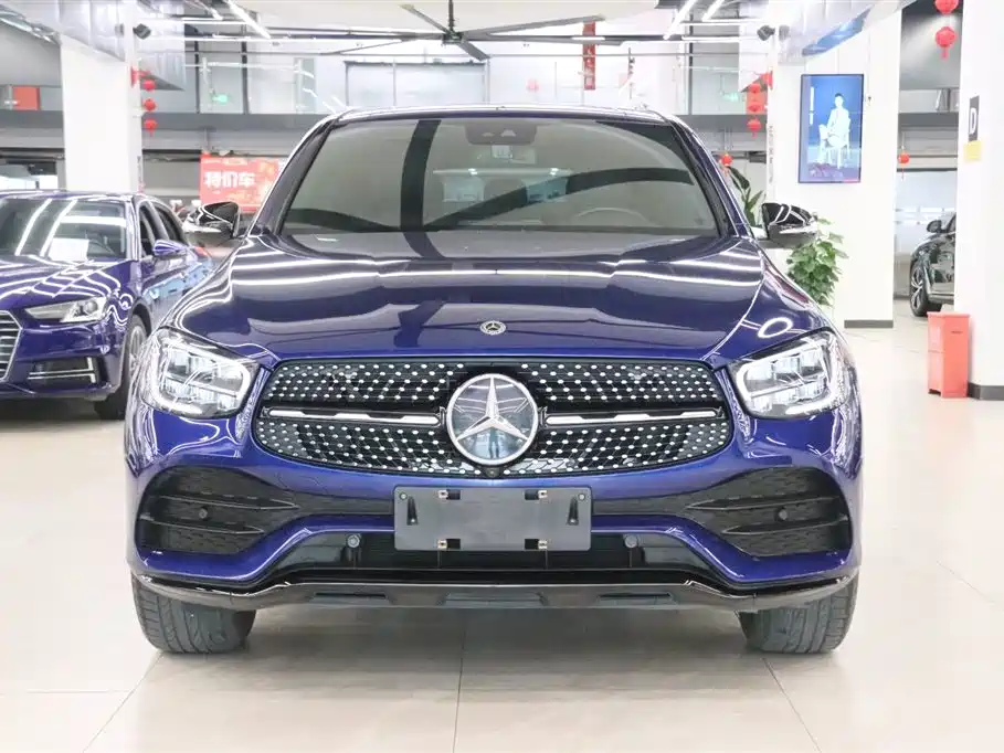 Mercedes-Benz GLC Coupe 2020 GLC 300 4MATIC Coupe SUV купить на сайте DeffCars