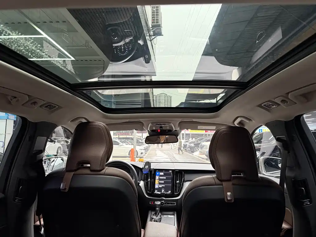 Volvo XC60 2020 T5 four-wheel drive Zhiyi Luxury Edition купить на сайте DeffCars