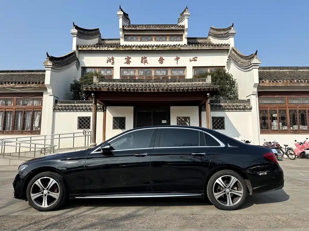 Mercedes-Benz E-Class 2017 E 200 Sports купить на сайте DeffCars