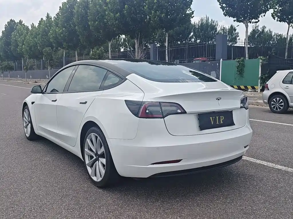 Model 3 2019款 标准续航后驱升级版 купить на сайте DeffCars