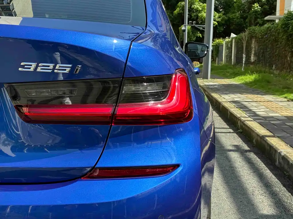 BMW 3 Series 2020 325i M Sports Package купить на сайте DeffCars