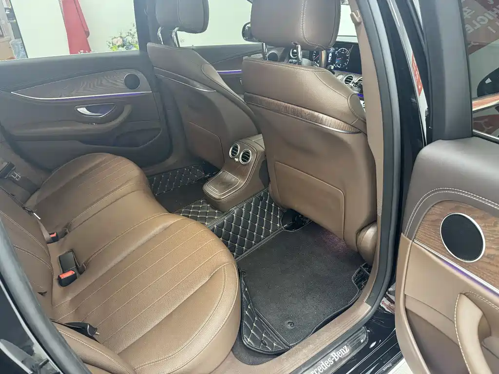 Mercedes-Benz E-Class 2023 E 300 L Fashion купить на сайте DeffCars