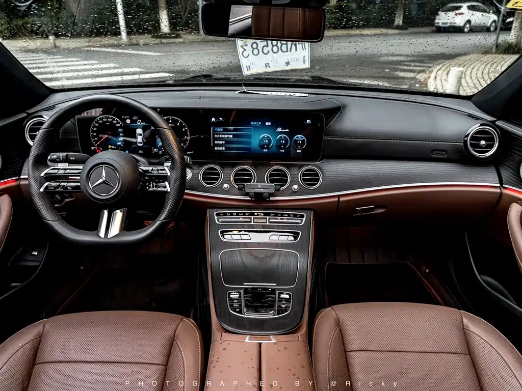 Mercedes-Benz E-Class 2021 facelift E 300 L sports premium model купить на сайте DeffCars