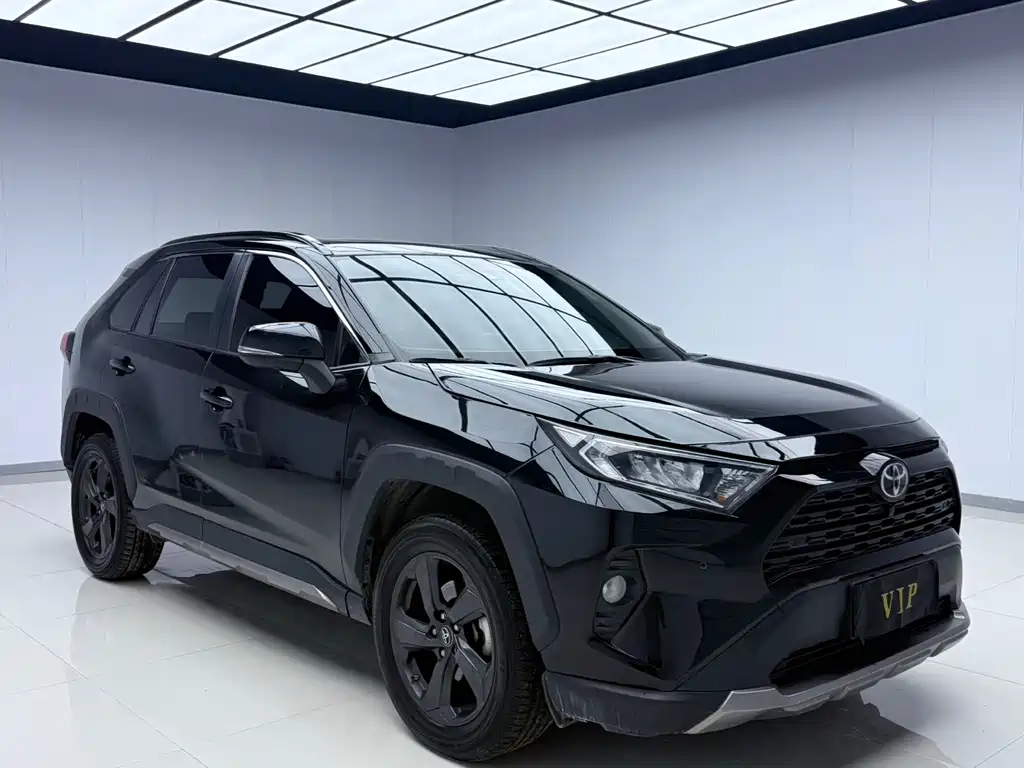RAV4 Rongfang 2022 2.0L CVT four-wheel drive fashion Plus version купить на сайте DeffCars