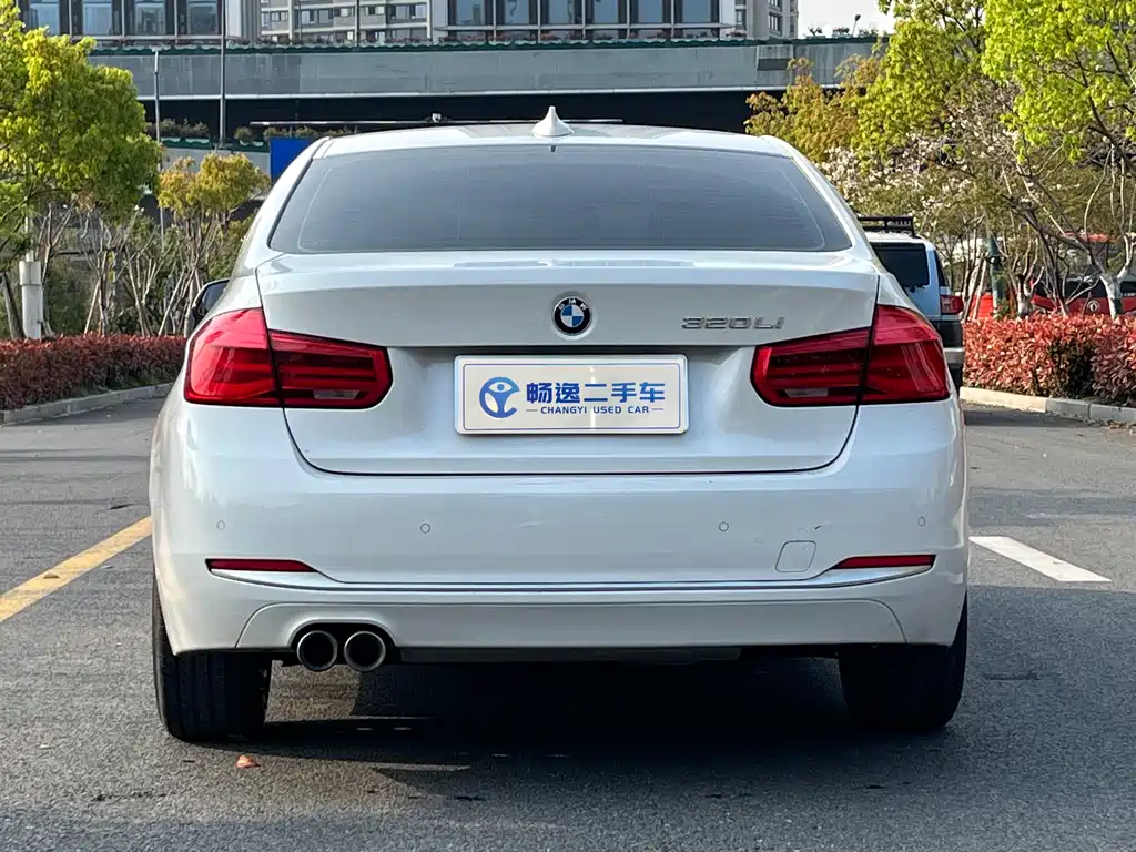 BMW 3 Series 2019 320Li Fashion Model купить на сайте DeffCars
