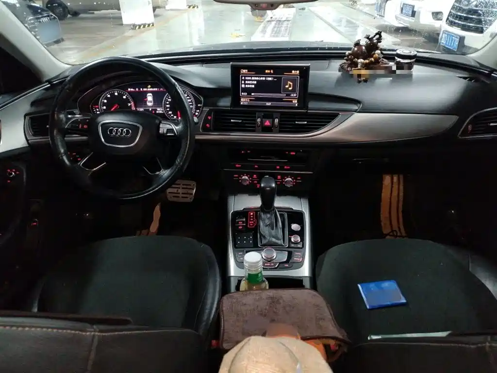 Audi A6L 2018 30th Anniversary Model 35 TFSI Fashion Model купить на сайте DeffCars