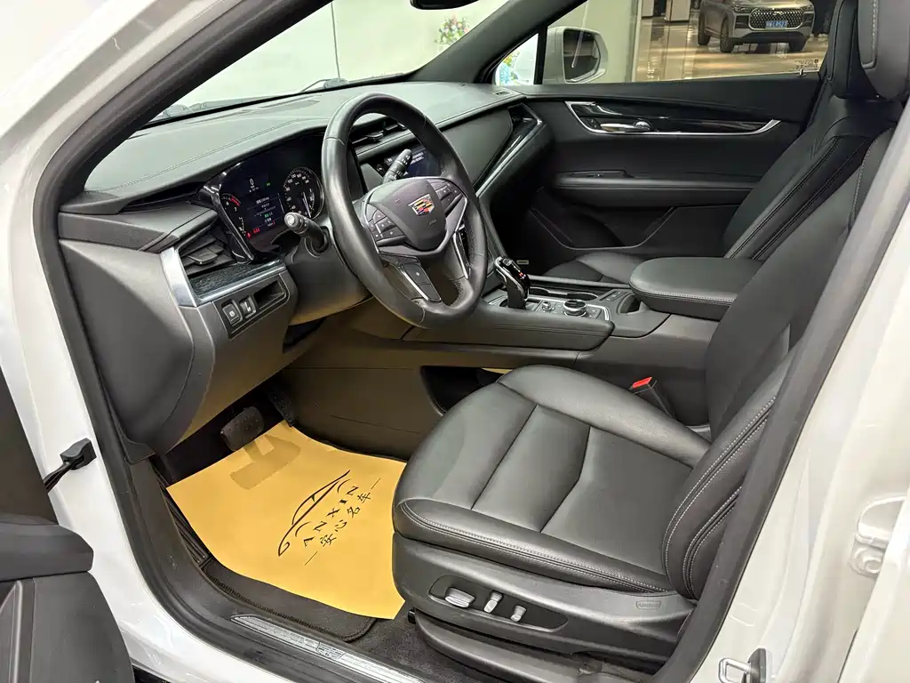 Cadillac XT5 2020 28T luxury model купить на сайте DeffCars