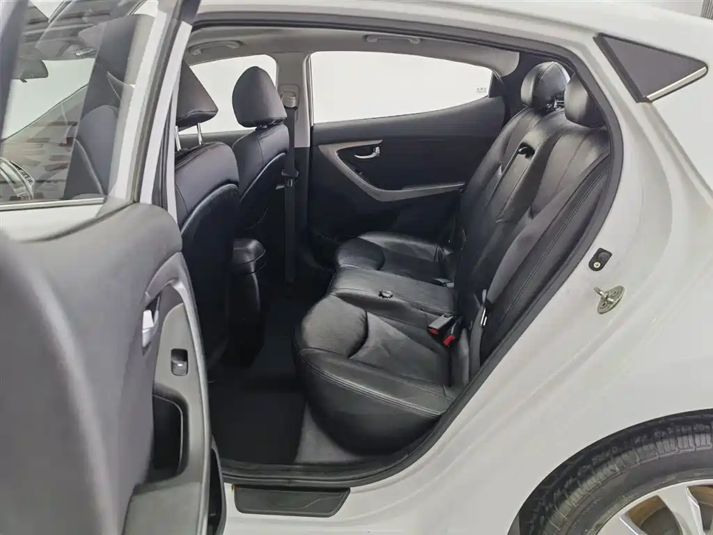 Langdong 2016 1.6L manual premium model купить на сайте DeffCars