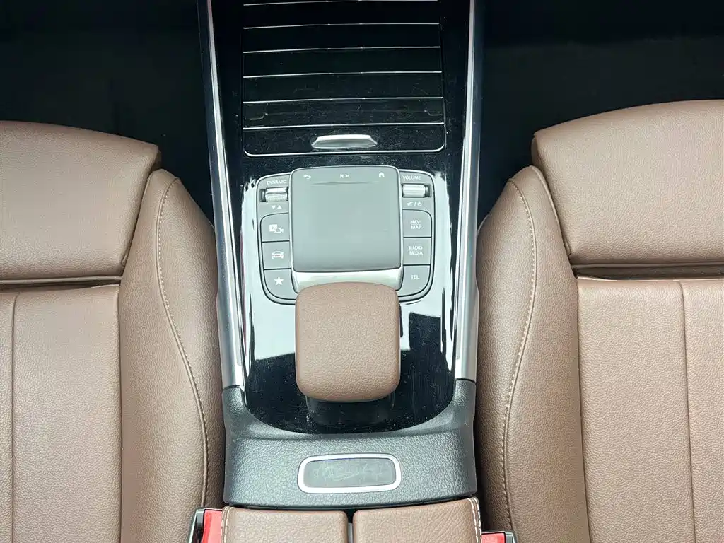 Mercedes-Benz GLB 2023 GLB 220 Fashion Model купить на сайте DeffCars