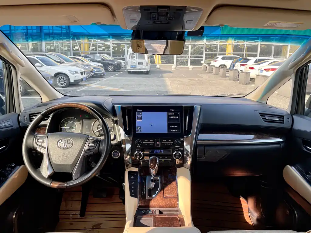 Alfa 2020 Dual Engine 2.5L Deluxe Edition купить на сайте DeffCars