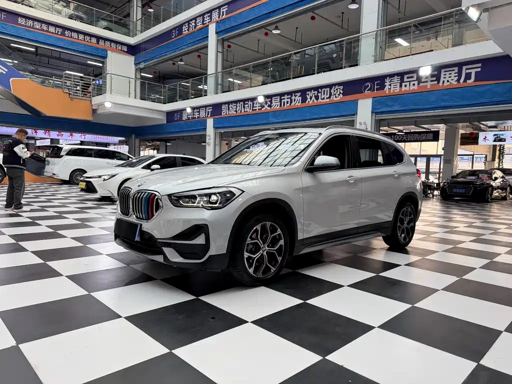 BMW X1 2022 sDrive20Li Fashion Model купить на сайте DeffCars