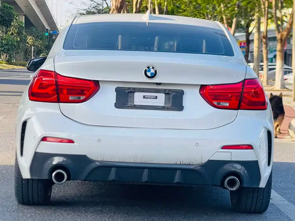 BMW 1 Series 2019 120i Leading M Sports Package купить на сайте DeffCars