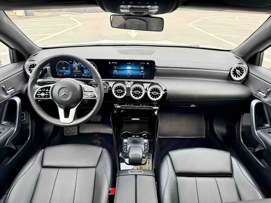 Mercedes-Benz A-Class 2021 A 200 L Sports Sedan Fashionable купить на сайте DeffCars