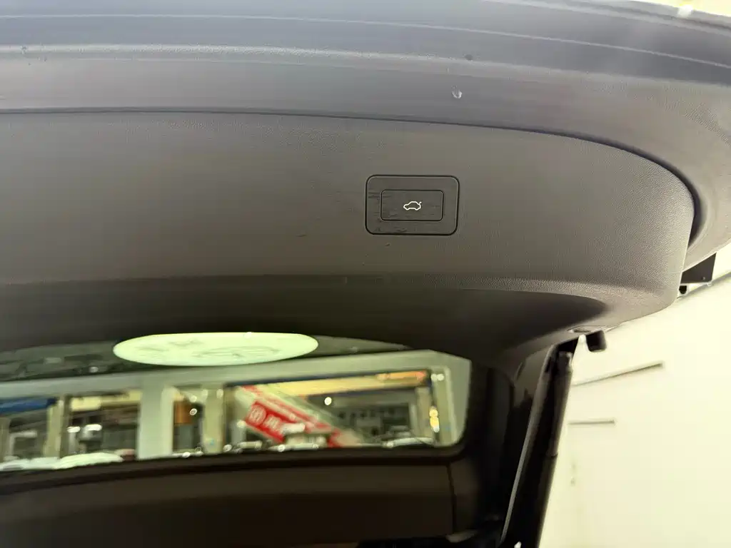 Zhijie R7 2026 pure electric UItra купить на сайте DeffCars