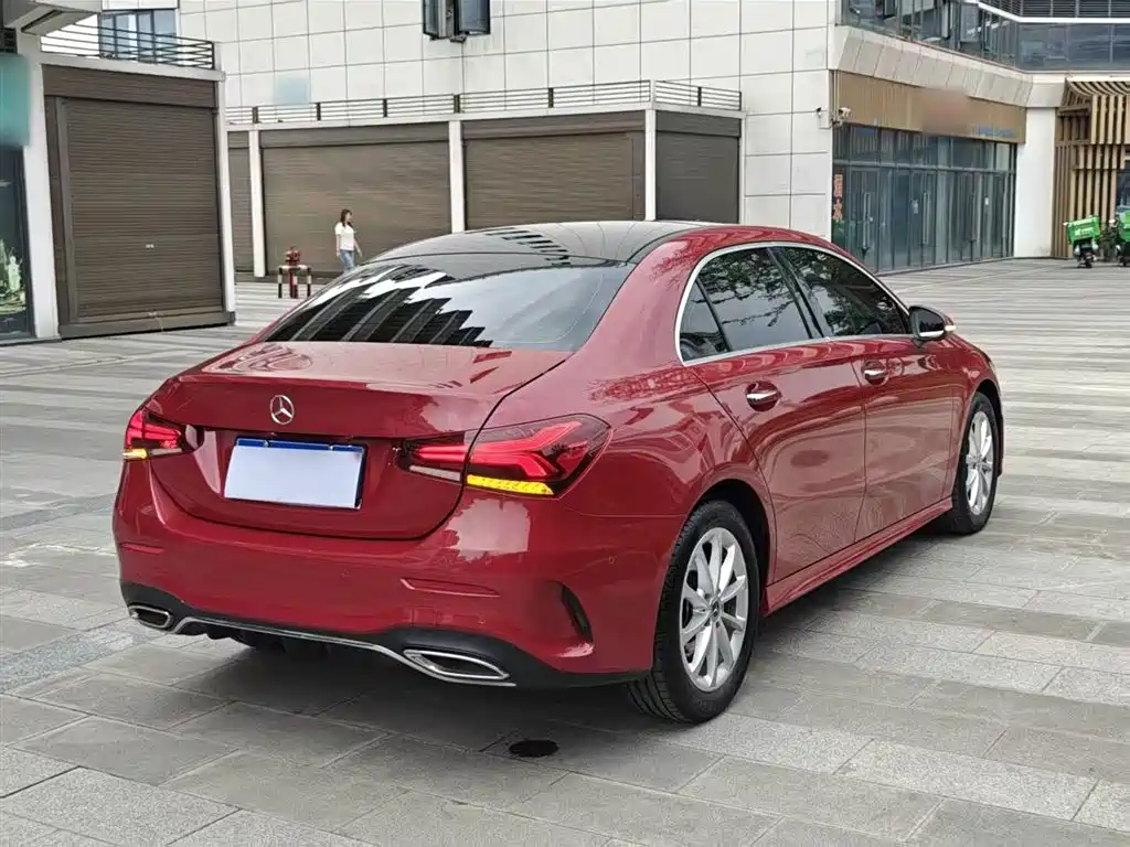 Mercedes-Benz A-Class 2021 A 200 L Sports Sedan Dynamic Type купить на сайте DeffCars