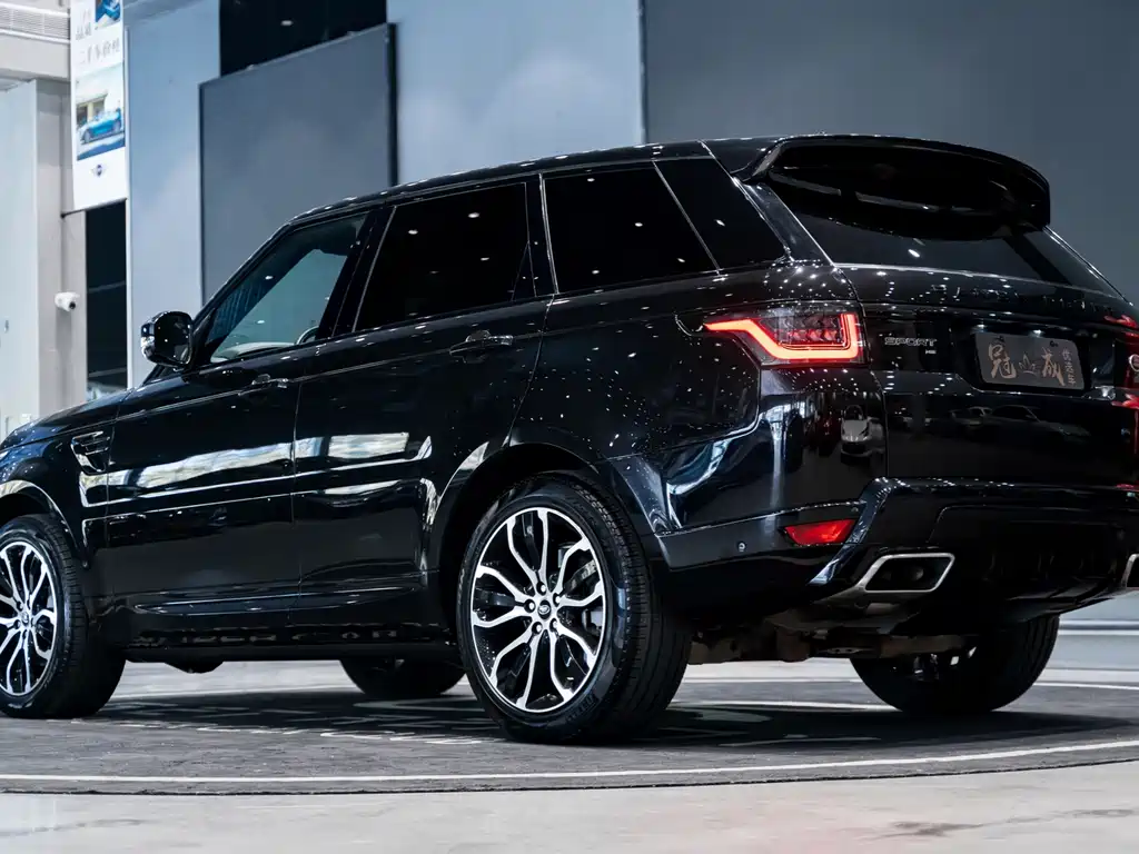 Range Rover Sport 2022 3.0 L6 Black Edition купить на сайте DeffCars