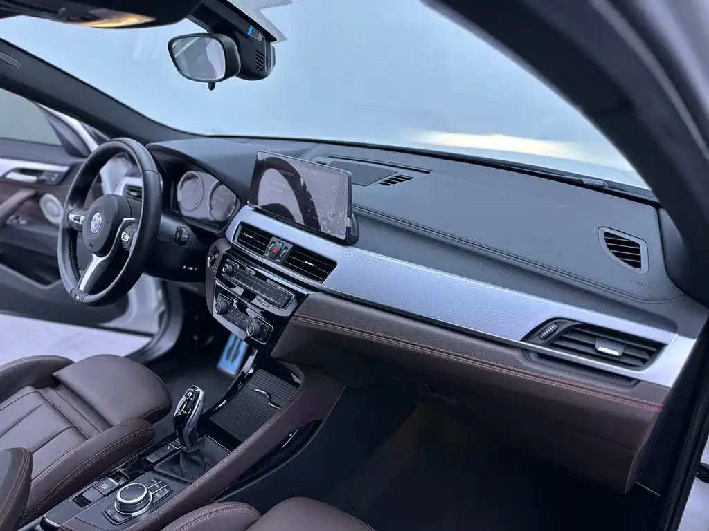 BMW X2 2021 facelift sDrive25i Night Edition купить на сайте DeffCars