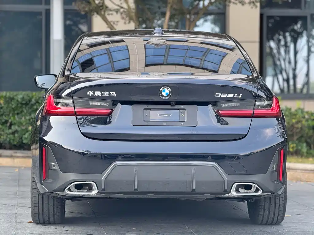 BMW 3 Series 2024 325Li M Sports Package купить на сайте DeffCars