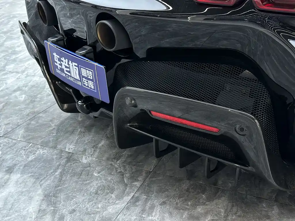 SF90 2021 3.9T V8 Spider купить на сайте DeffCars