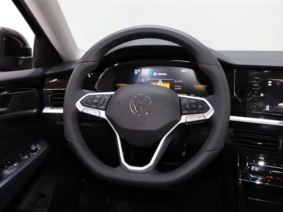 Passat 2025 Outstanding Model 330TSI Elite Edition купить на сайте DeffCars