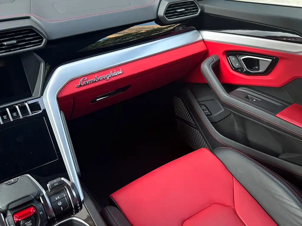 Urus 2018 4.0T V8 купить на сайте DeffCars