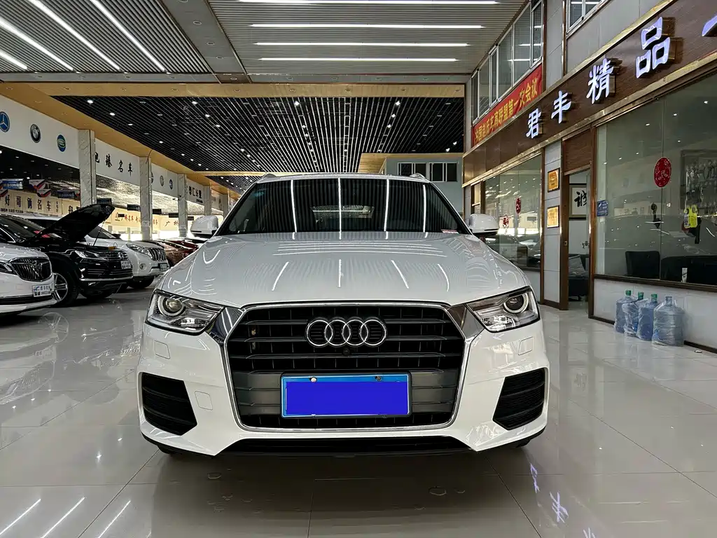 Audi Q3 2018 30th Anniversary Model 30 TFSI Standard Model купить на сайте DeffCars