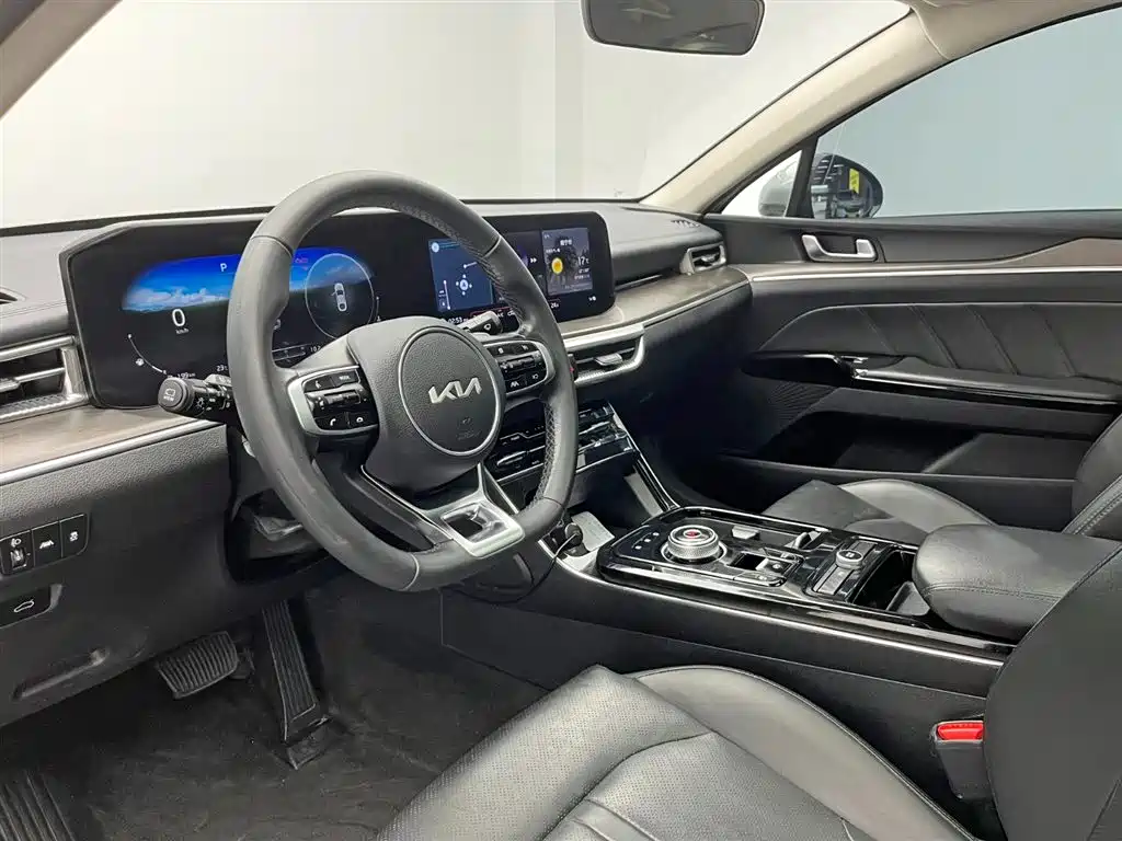 Kia K5 2021 270T CVVD refreshed version купить на сайте DeffCars