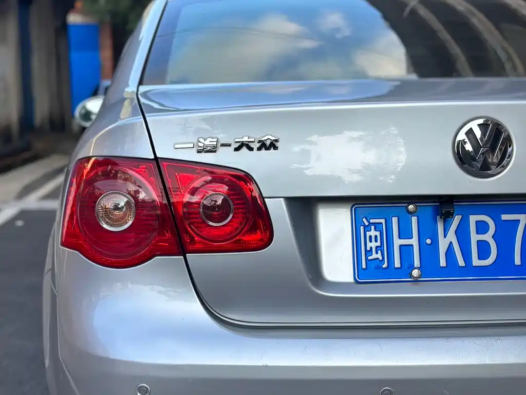 Sagitar 2011 1.6L manual fashion model купить на сайте DeffCars