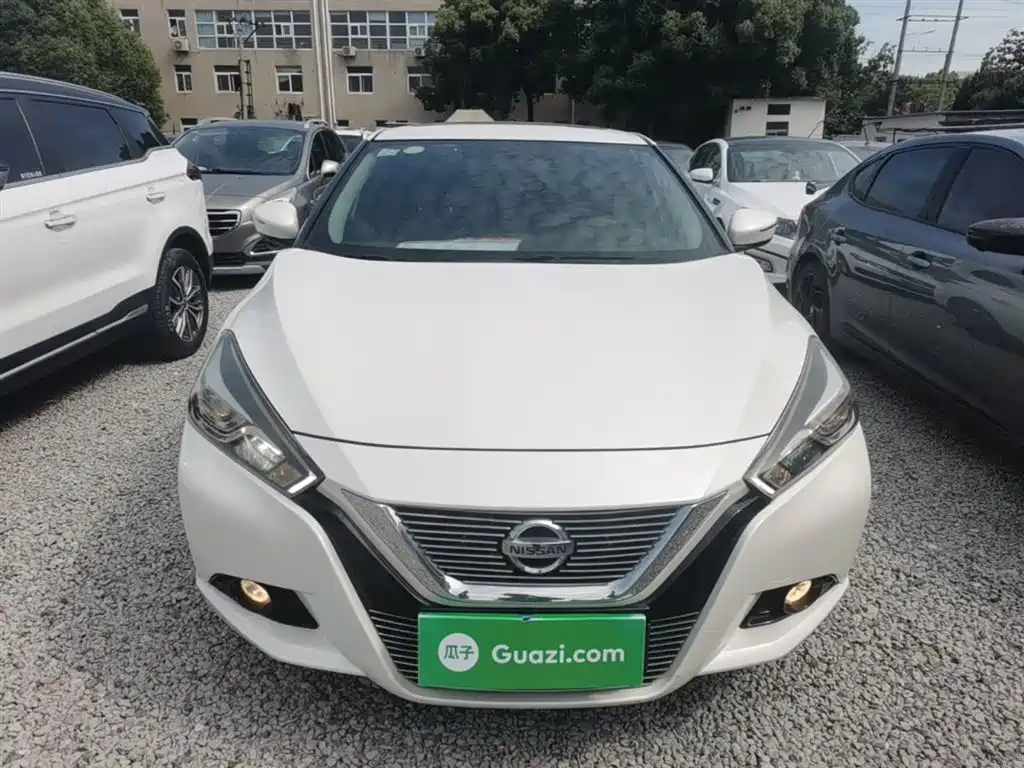Bluebird 2016 1.6L CVT cool version купить на сайте DeffCars
