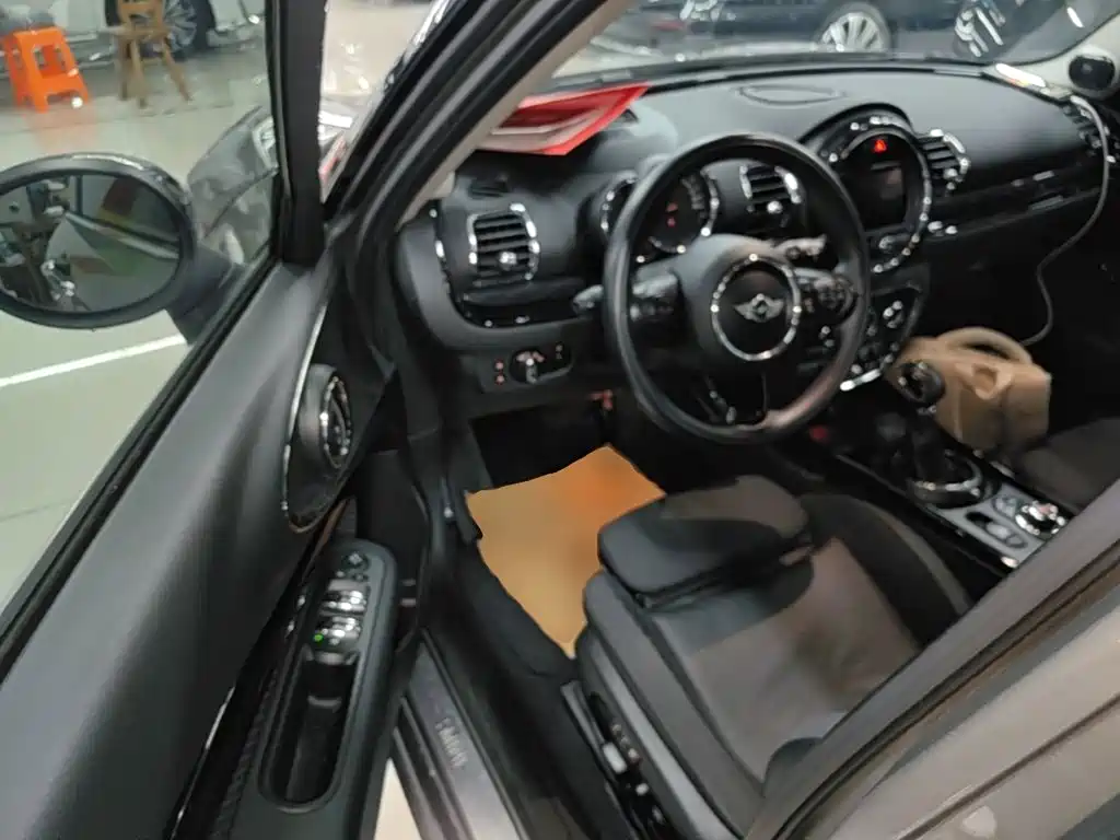 MINI CLUBMAN 2016 facelift 1.5T COOPER купить на сайте DeffCars