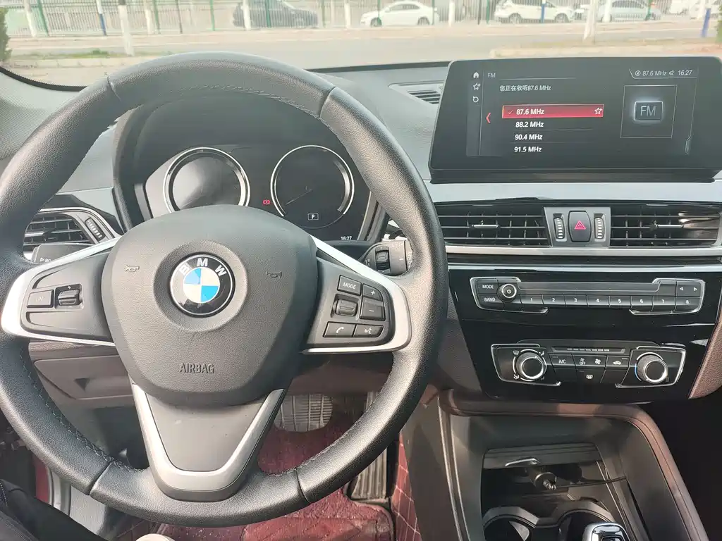 BMW X1 2022 sDrive20Li Fashion Model купить на сайте DeffCars