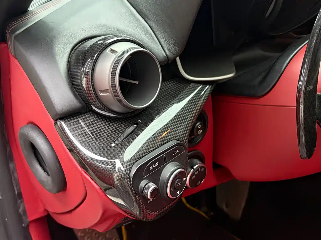 F12berlinetta 2013 6.3L standard type купить на сайте DeffCars