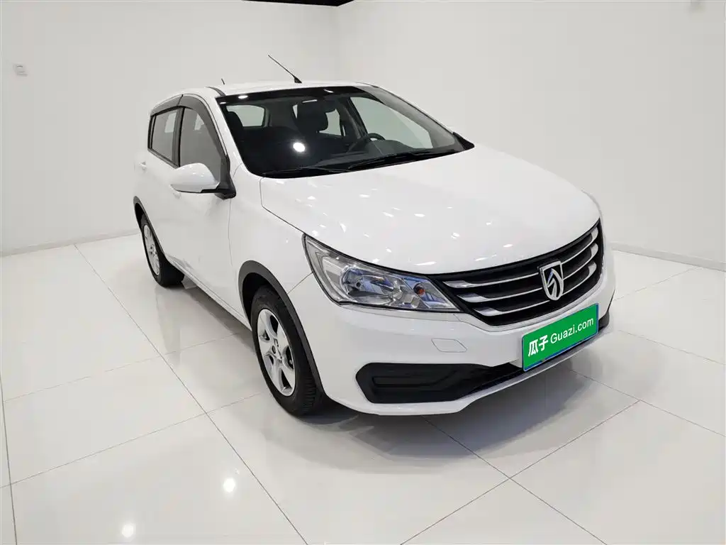 Baojun 310 2016 1.2L manual comfort model купить на сайте DeffCars
