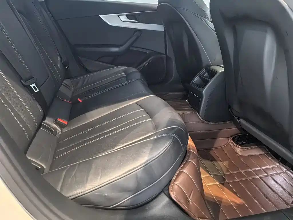 Audi A4L 2020 40 TFSI Fashionable and Dynamic купить на сайте DeffCars