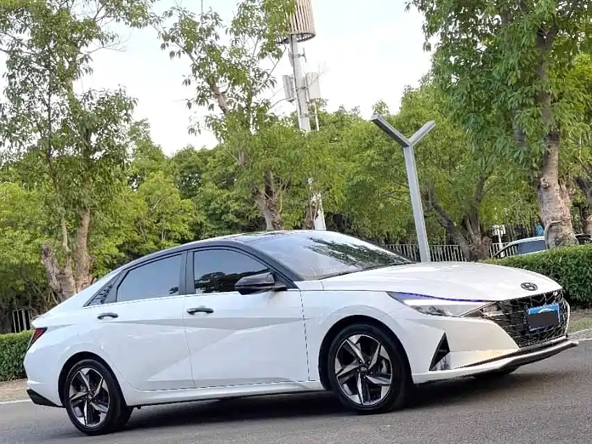 Elantra 2021 1.5L CVT GLX Elite Edition купить на сайте DeffCars