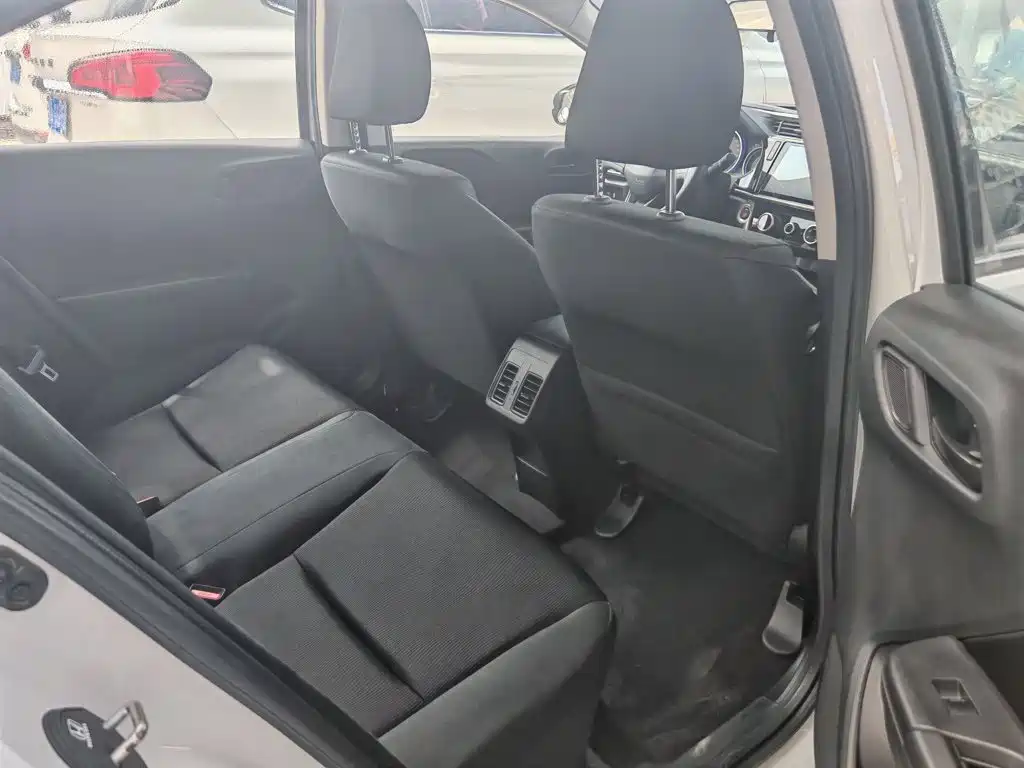 Fengfan 2017 1.5L CVT Deluxe Edition купить на сайте DeffCars