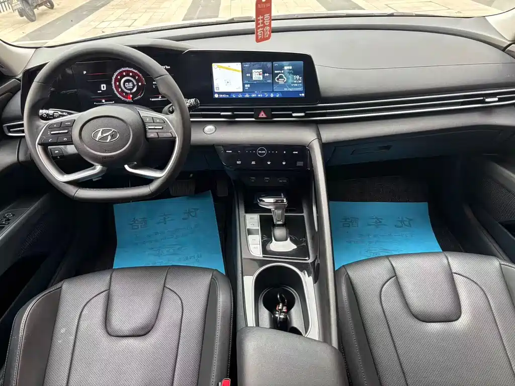 Elantra 2022 1.5L CVT LUX Premium Edition купить на сайте DeffCars