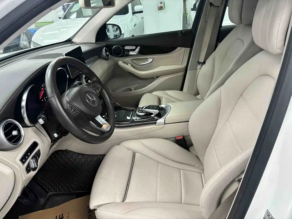 Mercedes-Benz GLC 2016 GLC 260 4MATIC luxury model купить на сайте DeffCars