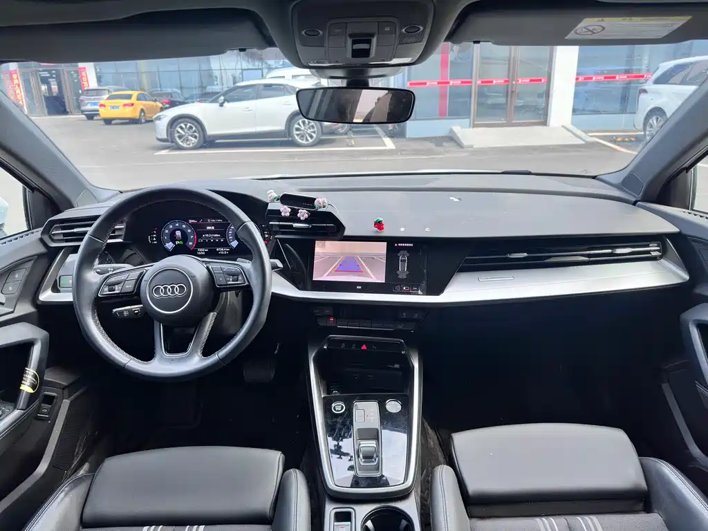 Audi A3 2024 Sportback 35 TFSI stylish and sporty купить на сайте DeffCars