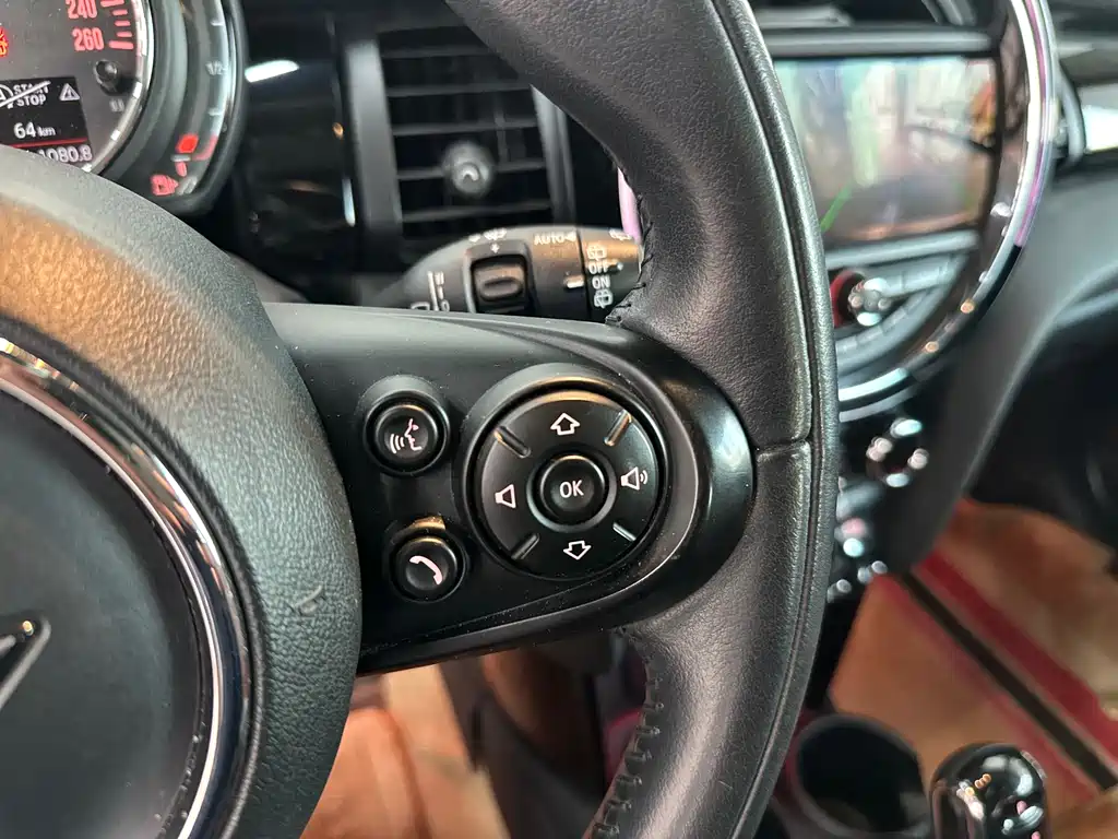 MINI 2019 1.5T COOPER Artist купить на сайте DeffCars