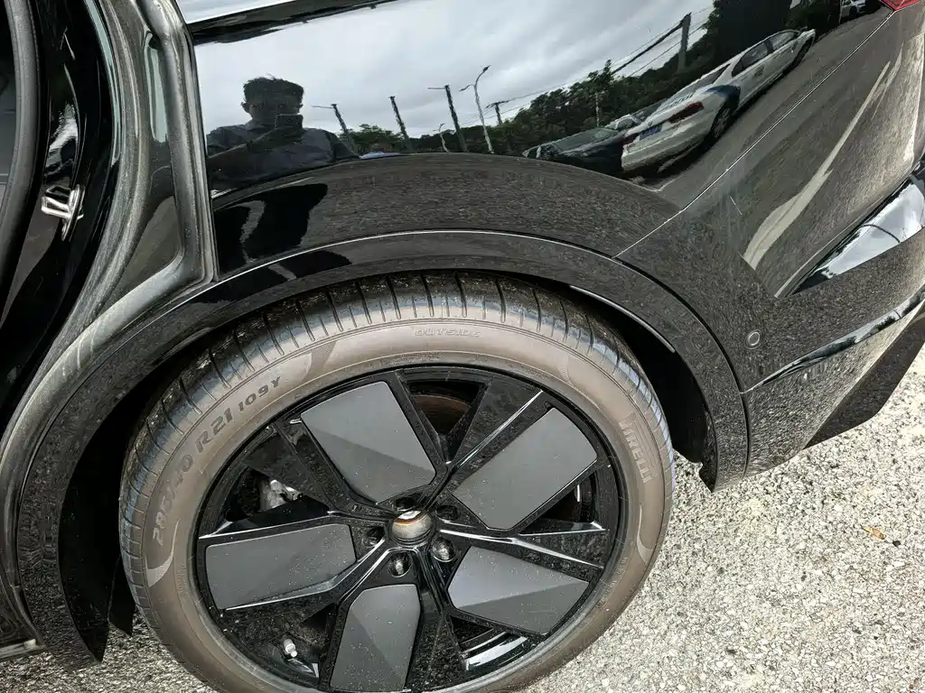 Touareg 2026 3.0TSI Ruijing Edition Obsidian Sports Package купить на сайте DeffCars